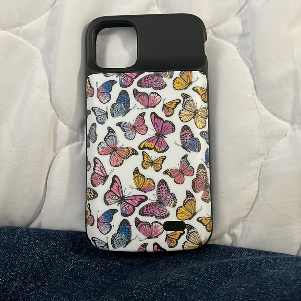 Casely Power 2.0 iPhone 11 case